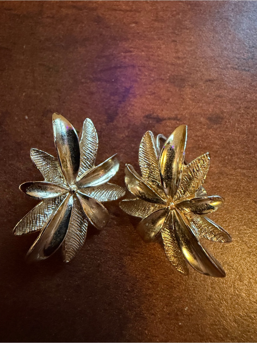 Vintage Gold Flower Clip-On Earrings